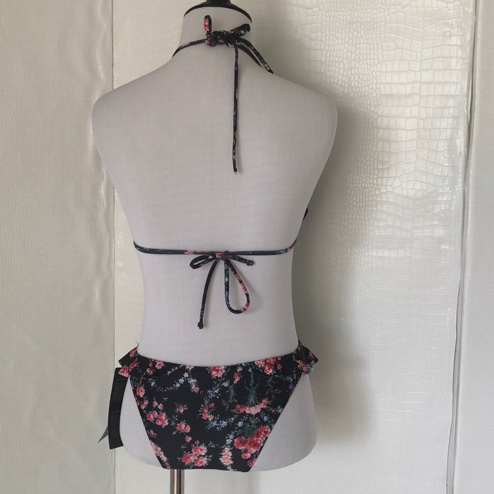 SMALL ROSES 🌹 BIKINI. - Picture 5 of 7